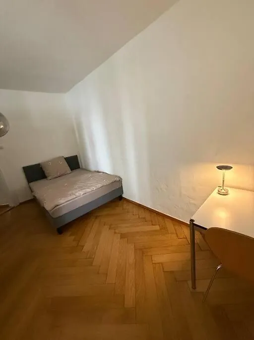 Artsy Und Cosy Nahe Norvatis Campus In Basel St Johann 0*,