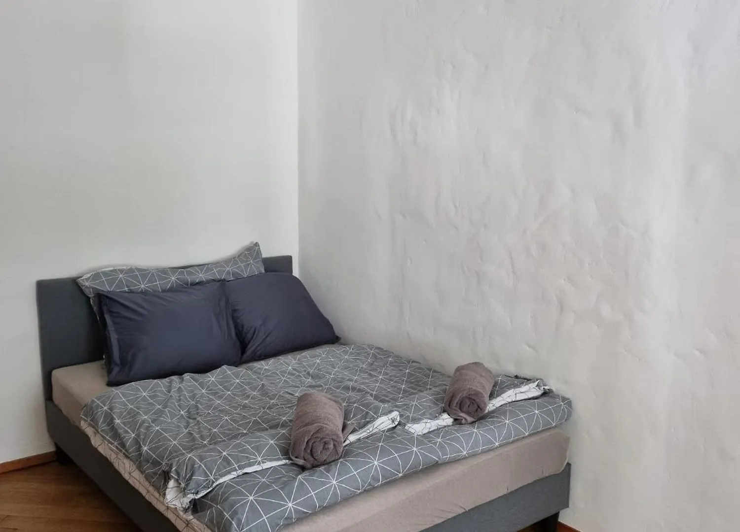 Artsy Und Cosy Nahe Norvatis Campus In Basel St Johann Switzerland